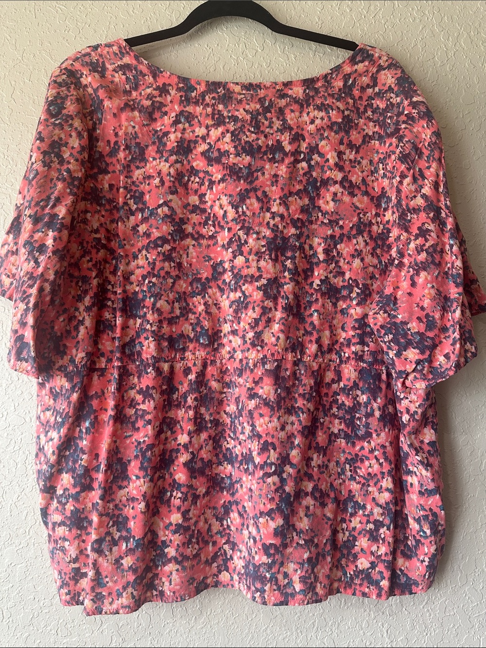 Multicolored Abstract Print Top - Picture 6 of 11
